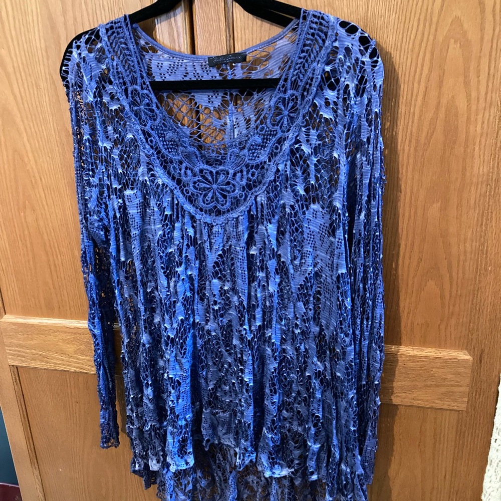 COPY - Crocheted knit top in a beautiful rich blue. Bella Amore. Sold with tank…